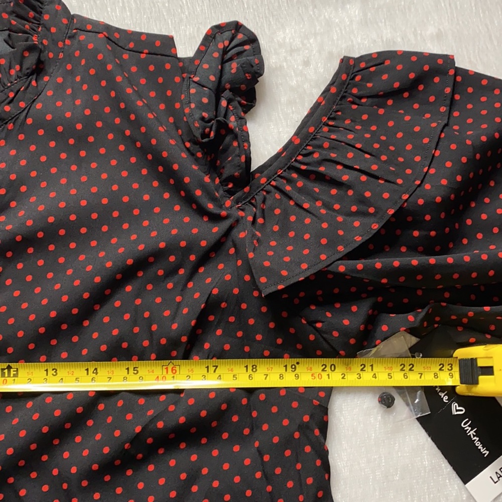 Attitude Unknown HighNeck Ruffle Cold Shou… - Picture 15 of 15